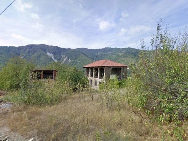casale in vendita a Monesiglio