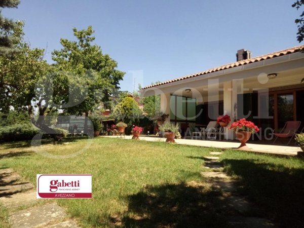 casa indipendente in vendita a Scurcola Marsicana in zona Cappelle dei Marsi
