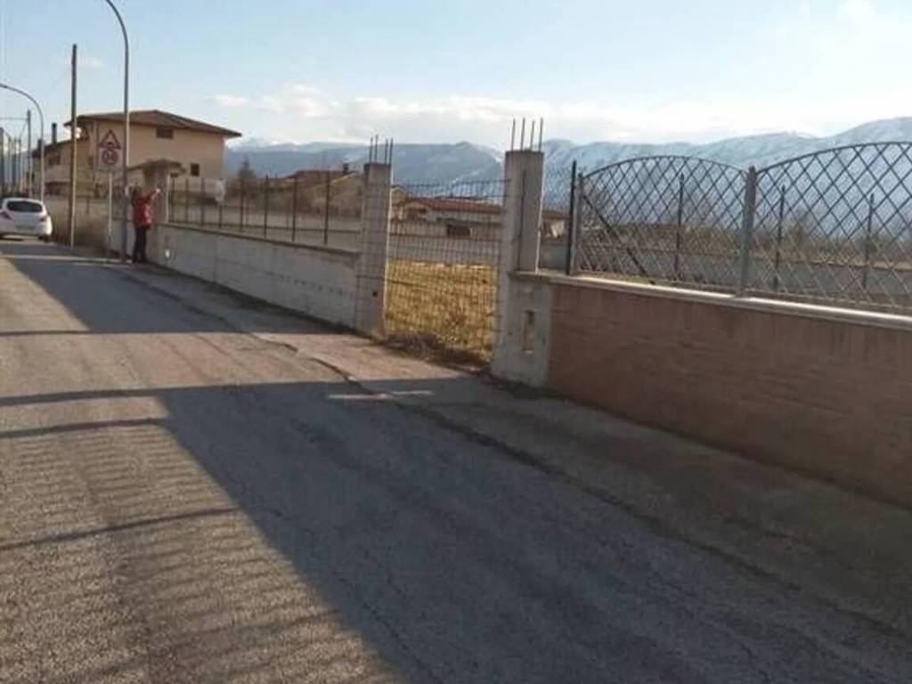 negozio in vendita a Scurcola Marsicana
