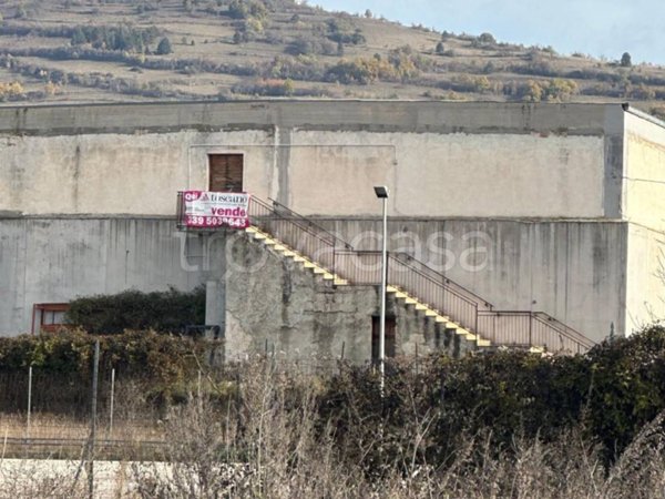 negozio in vendita a Scurcola Marsicana