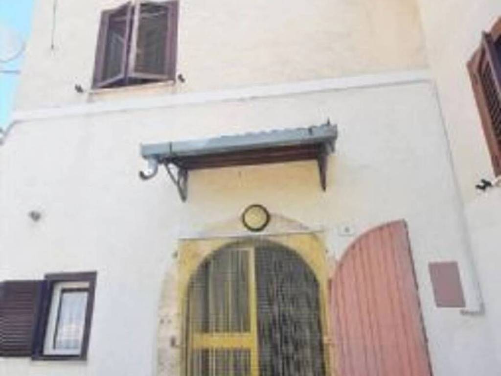 casa indipendente in vendita a Scurcola Marsicana