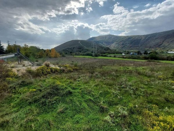 terreno agricolo in vendita a Scurcola Marsicana