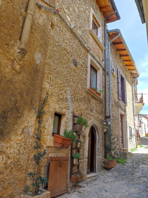 appartamento in vendita a Scurcola Marsicana