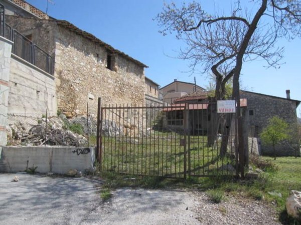 quadrivano in vendita a Scurcola Marsicana