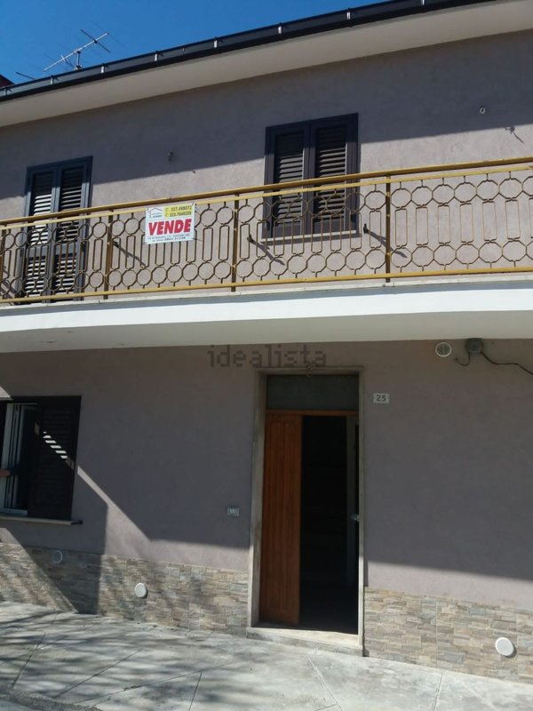 casa indipendente in vendita a Scurcola Marsicana in zona Cappelle dei Marsi