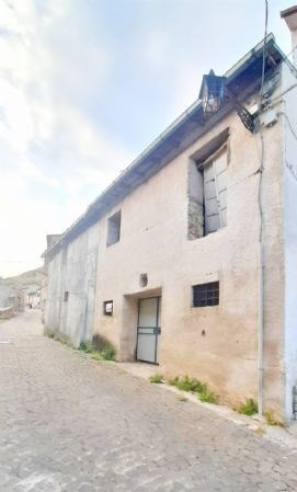 appartamento in vendita a Scurcola Marsicana