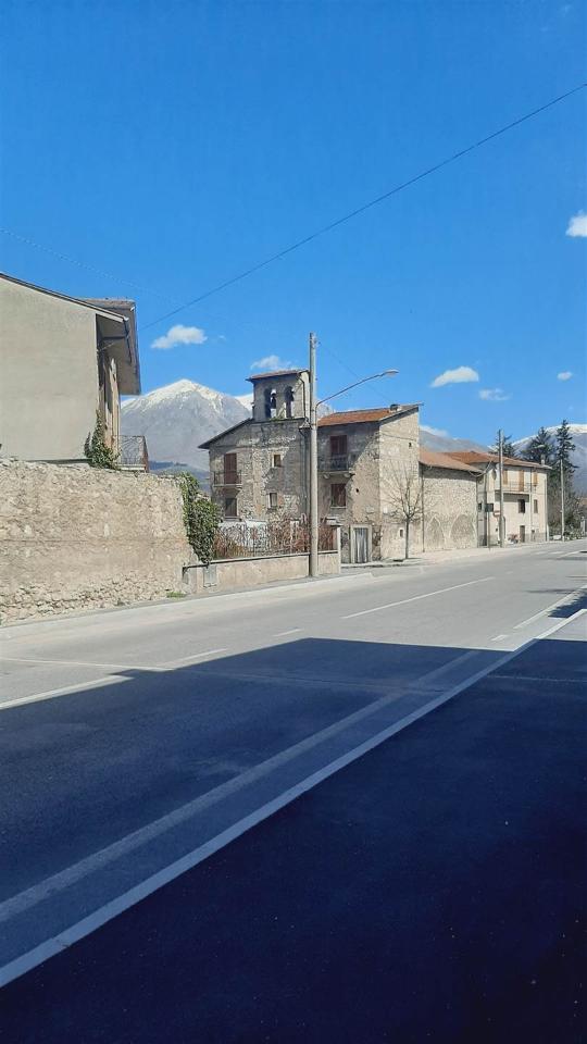 casa indipendente in vendita a Scurcola Marsicana