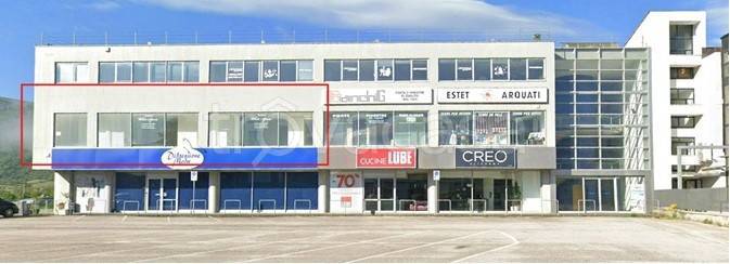 negozio in vendita a Scurcola Marsicana