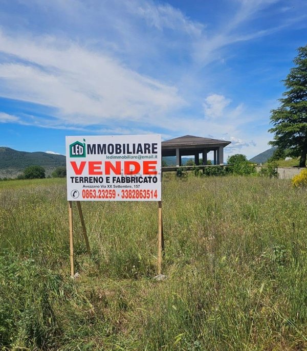 casa indipendente in vendita a Scurcola Marsicana