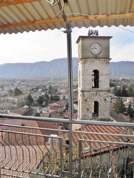 casa indipendente in vendita a Scurcola Marsicana