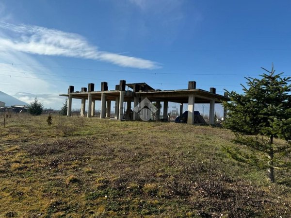 casa indipendente in vendita a Scurcola Marsicana