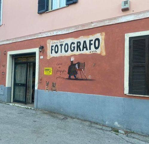 negozio in vendita a Scurcola Marsicana in zona Cappelle dei Marsi