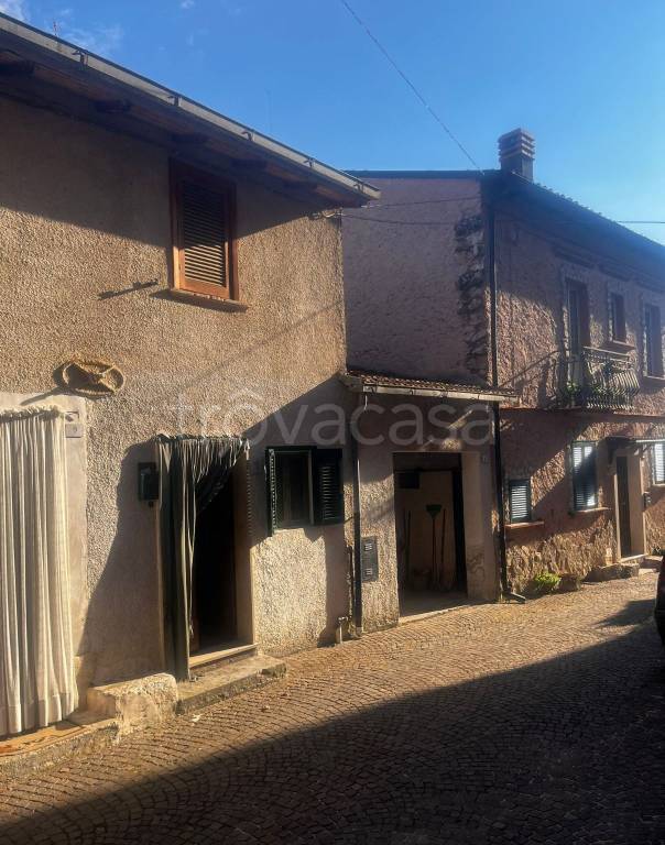 appartamento in vendita a Scurcola Marsicana in zona Cappelle dei Marsi
