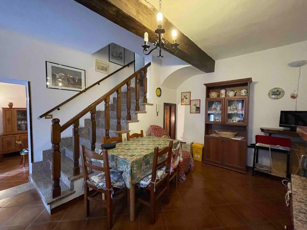 casa indipendente in vendita a Scurcola Marsicana