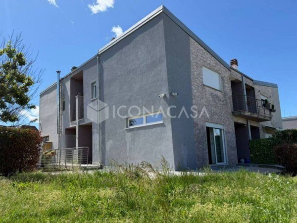 casa indipendente in vendita a Scurcola Marsicana