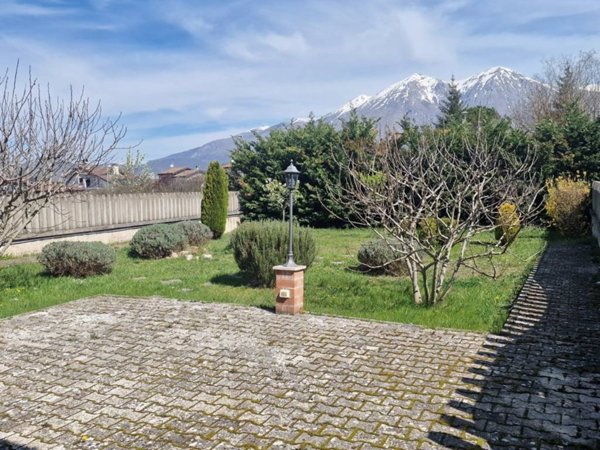 casa indipendente in vendita a Scurcola Marsicana in zona Cappelle dei Marsi