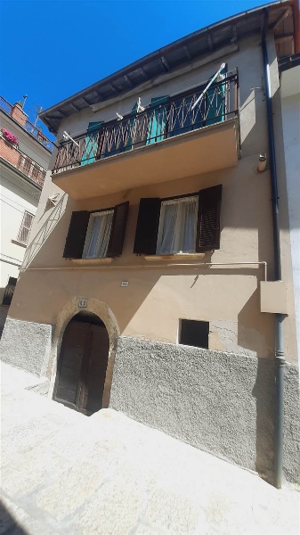 appartamento in vendita a Scurcola Marsicana in zona Cappelle dei Marsi