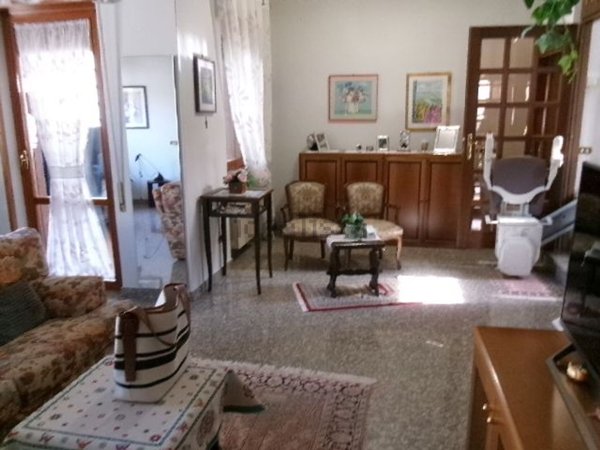 casa indipendente in vendita a Scurcola Marsicana in zona Cappelle dei Marsi