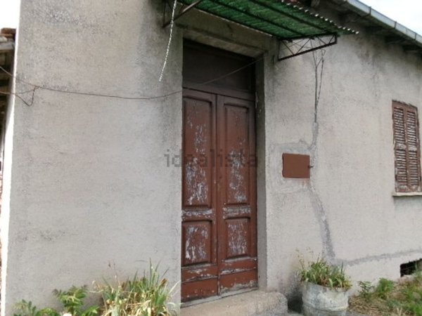 casa indipendente in vendita a Scurcola Marsicana in zona Cappelle dei Marsi