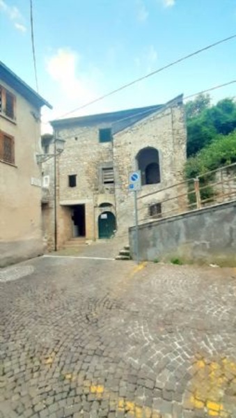 casa indipendente in vendita a Scurcola Marsicana in zona Cappelle dei Marsi