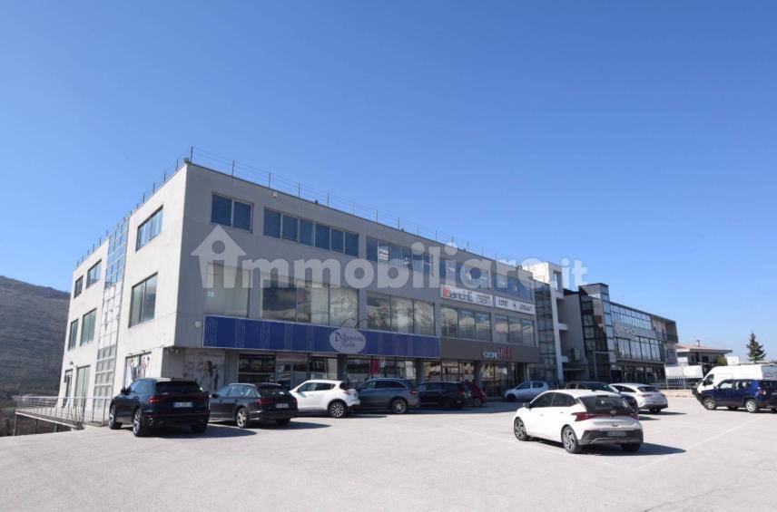 ufficio in vendita a Scurcola Marsicana in zona Cappelle dei Marsi