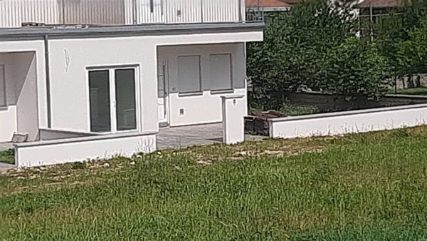 casa indipendente in vendita a Scurcola Marsicana in zona Cappelle dei Marsi