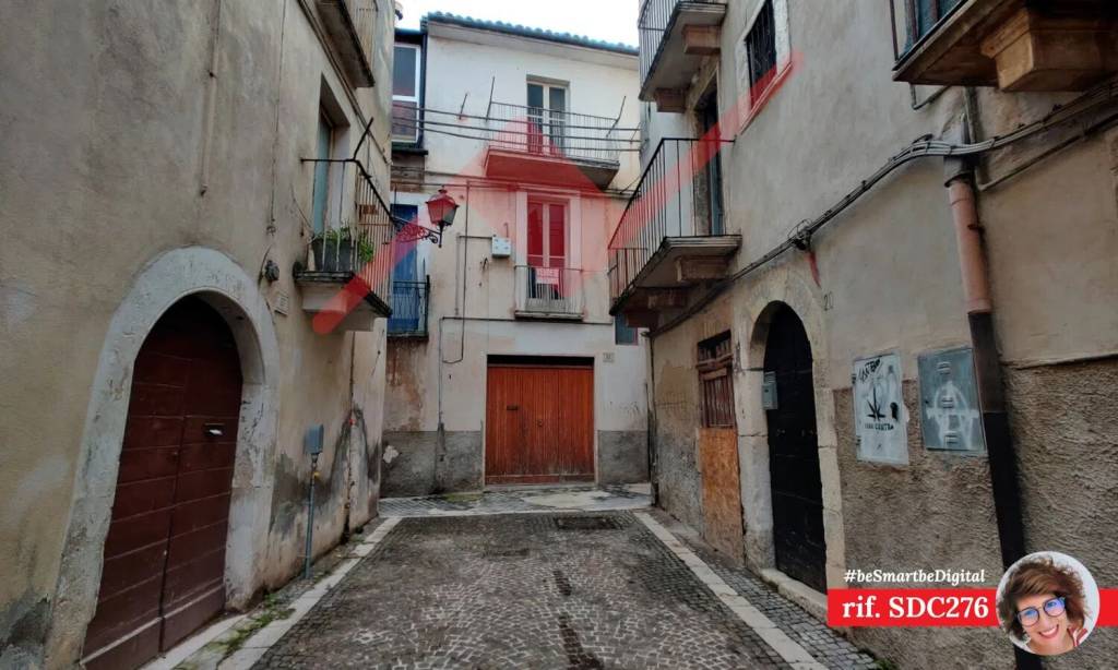 casa indipendente in vendita a Sulmona