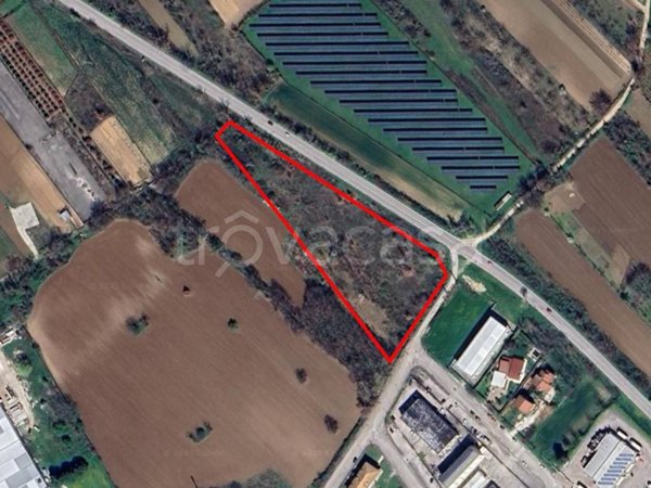 terreno edificabile in vendita a Sulmona