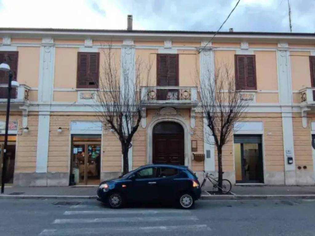 appartamento in vendita a Sulmona