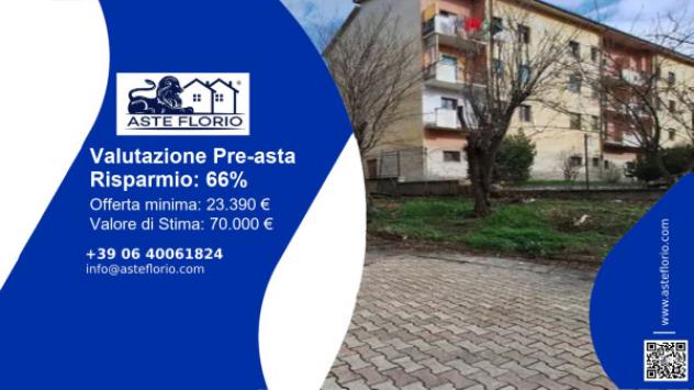 locale commerciale in vendita a Sulmona