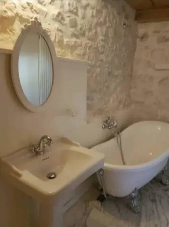 casa indipendente in vendita a Sulmona