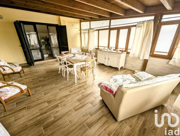 casa indipendente in vendita a Sulmona