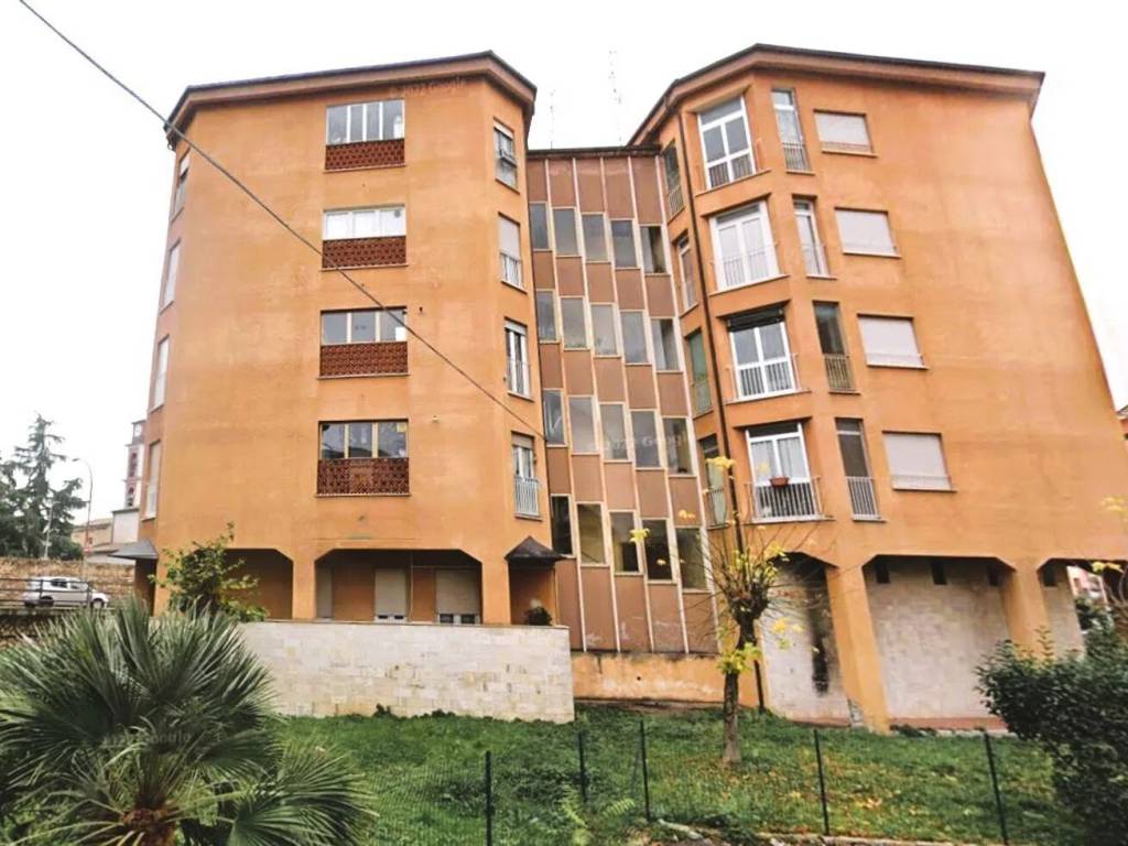 appartamento in vendita a Sulmona