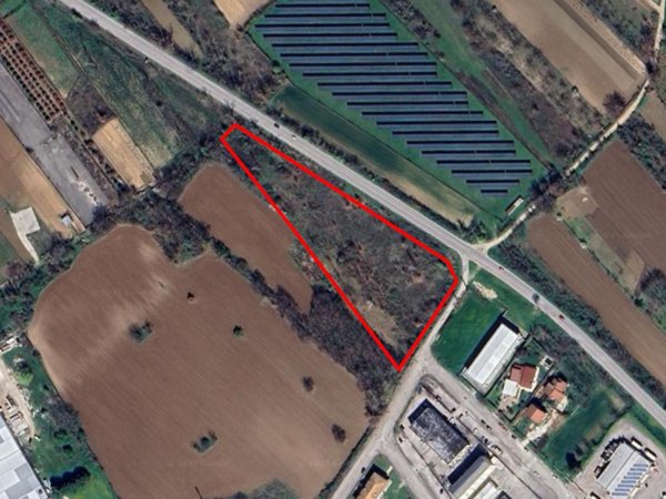 terreno edificabile in vendita a Sulmona
