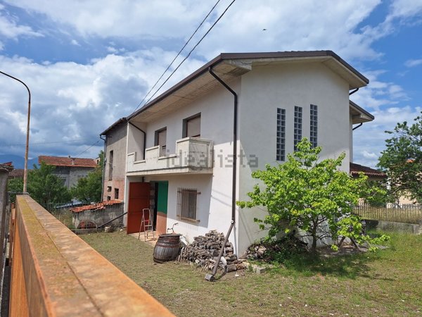 appartamento in vendita a Sulmona in zona Marane