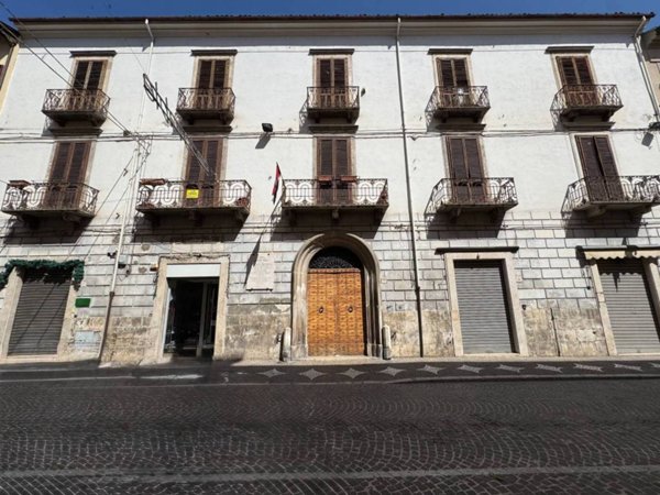 appartamento in vendita a Sulmona