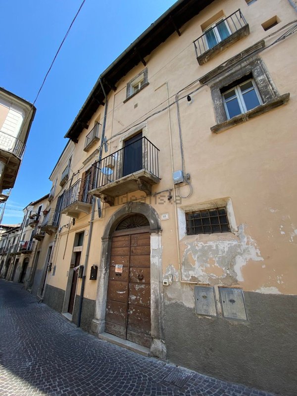 appartamento in vendita a Sulmona