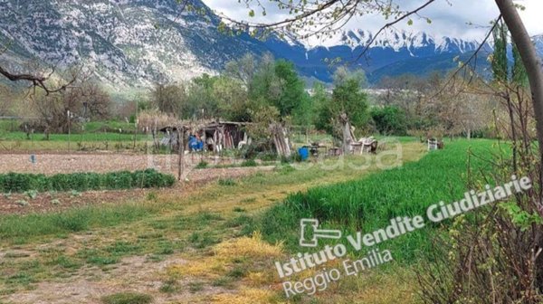 terreno agricolo in vendita a Sulmona