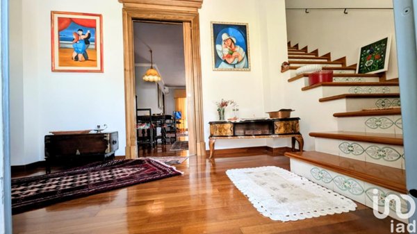 casa indipendente in vendita a Sulmona