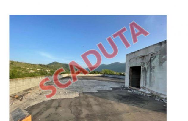 pentavano in vendita a Sulmona