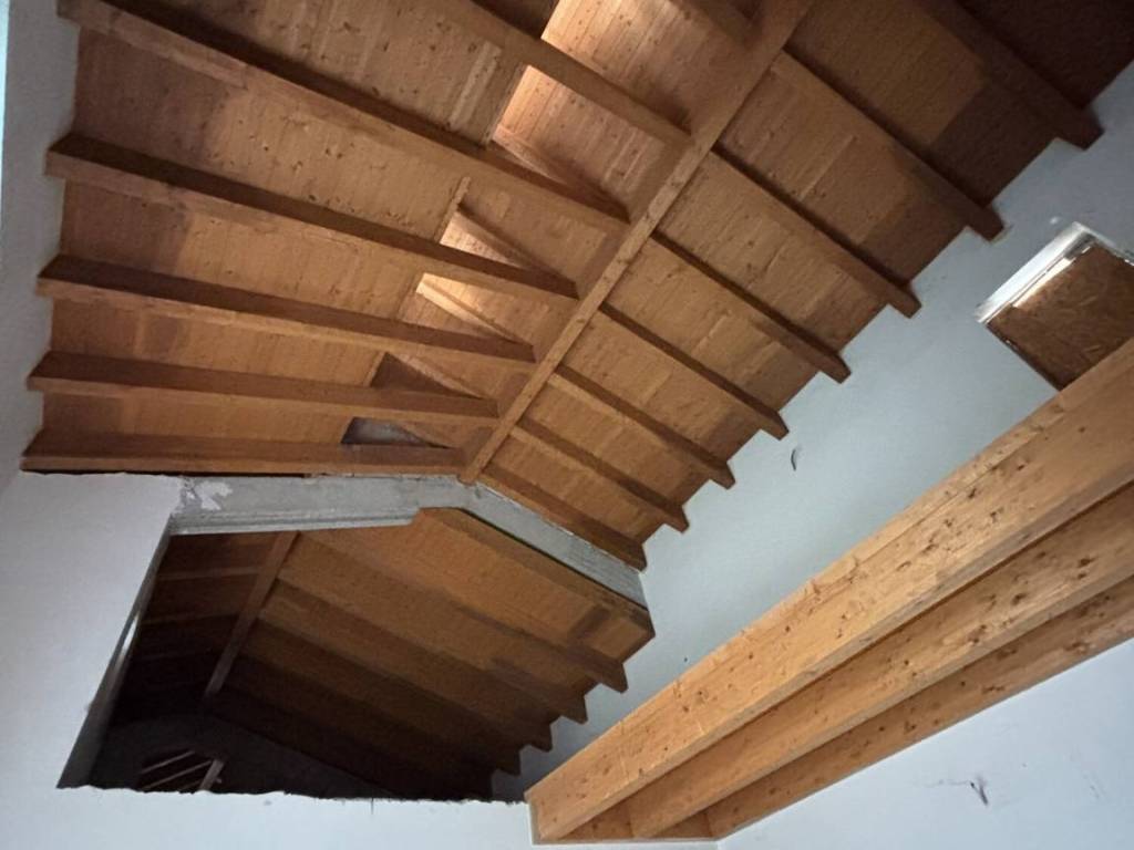 casa indipendente in vendita a Sulmona