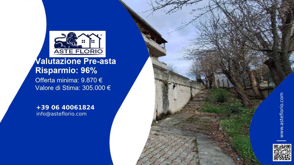 locale di sgombero in vendita a Sulmona