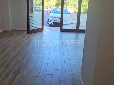 ufficio in vendita a Sulmona