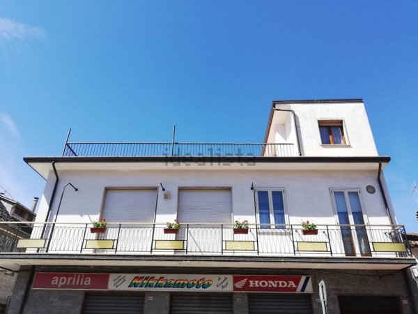 casa indipendente in vendita a Sulmona