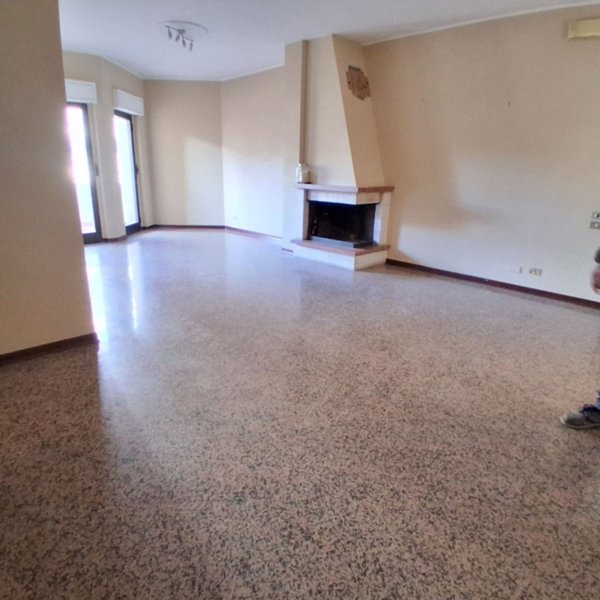 appartamento in vendita a Sulmona