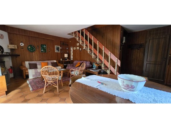 casa indipendente in vendita a Sulmona