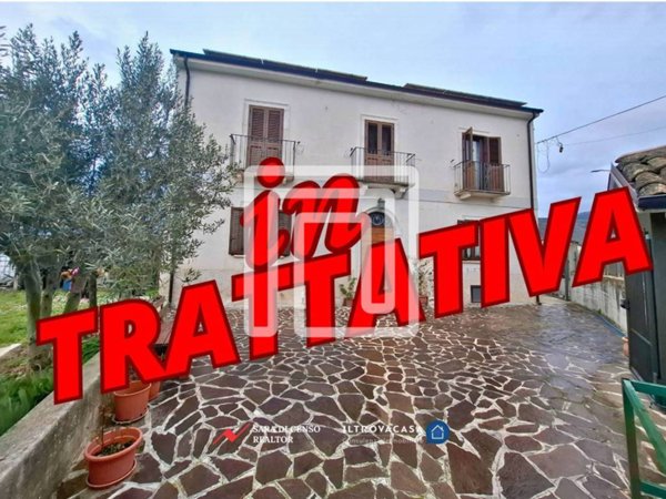 casa indipendente in vendita a Sulmona