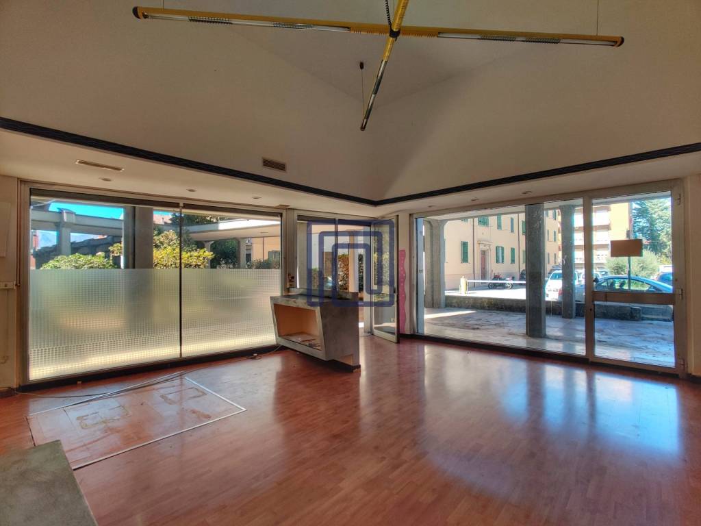 negozio in vendita a Sulmona