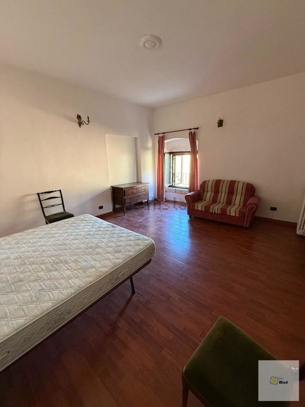 casa indipendente in vendita a Sulmona