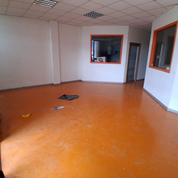 negozio in vendita a Sulmona